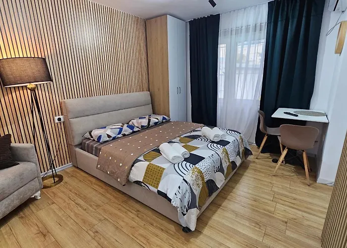 Next To Coco's Apartment Tirana